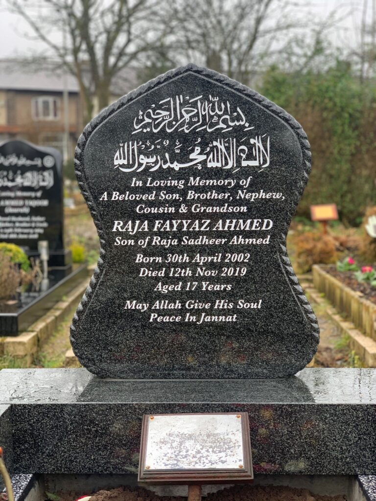 Nalain E Paak Headstone With Edging In Britz Grey